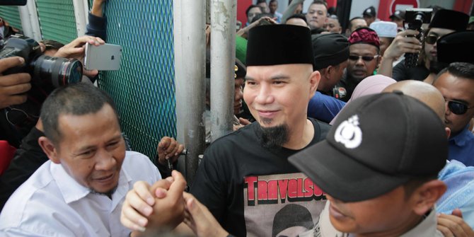 Balas Terima Kasih Ahmad Dhani, Pelapor: Mari Kita Berangkulan