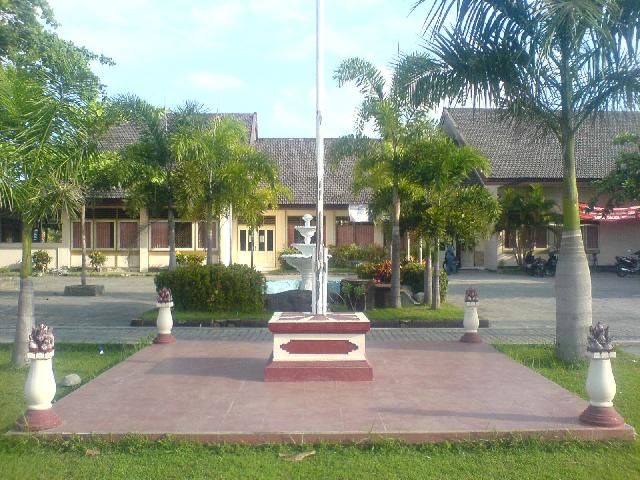 Pemko Pekanbaru Diminta Segera Keluarkan Surat Himbauan Pemasangan Bendera Merah Putih