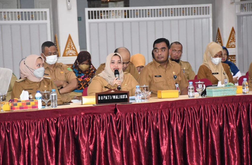 Bupati Kasmarni Siapkan Anggaran Bangun Mall Pelayanan Publik