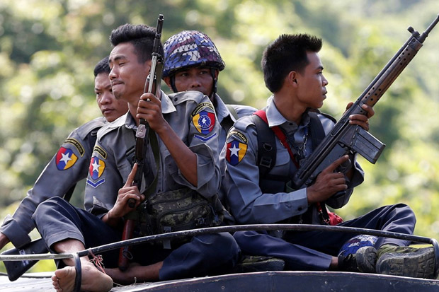 Terlibat Pembantaian Rohingya, Polisi dan Tentara Myanmar Diciduk