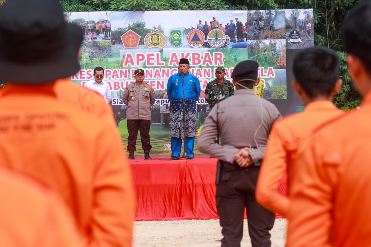 Antisipasi Karhutla, Bupati Alfedri Gelar Apel Siaga Dengan 500 Personil Gabungan