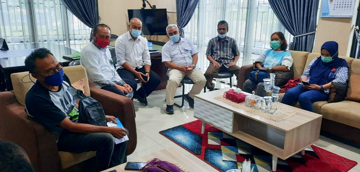 HPN 2021, PWI Riau Tanam 100 Cemara Pantai di Pulau Rupat