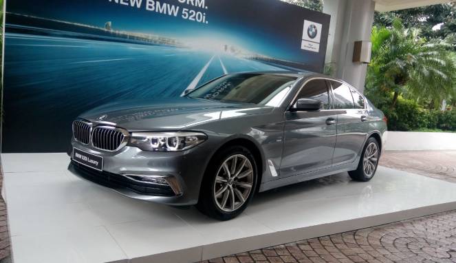 Mesin 2.000cc, Konsumsi BBM Mobil Ini 18,5 Km per Liter