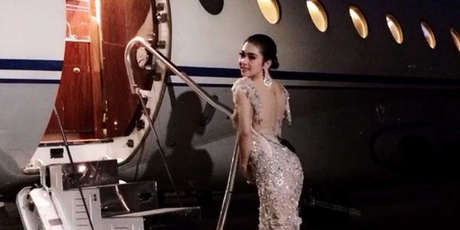 Nama artis Syahrini terseret kasus penipuan umrah First Travel