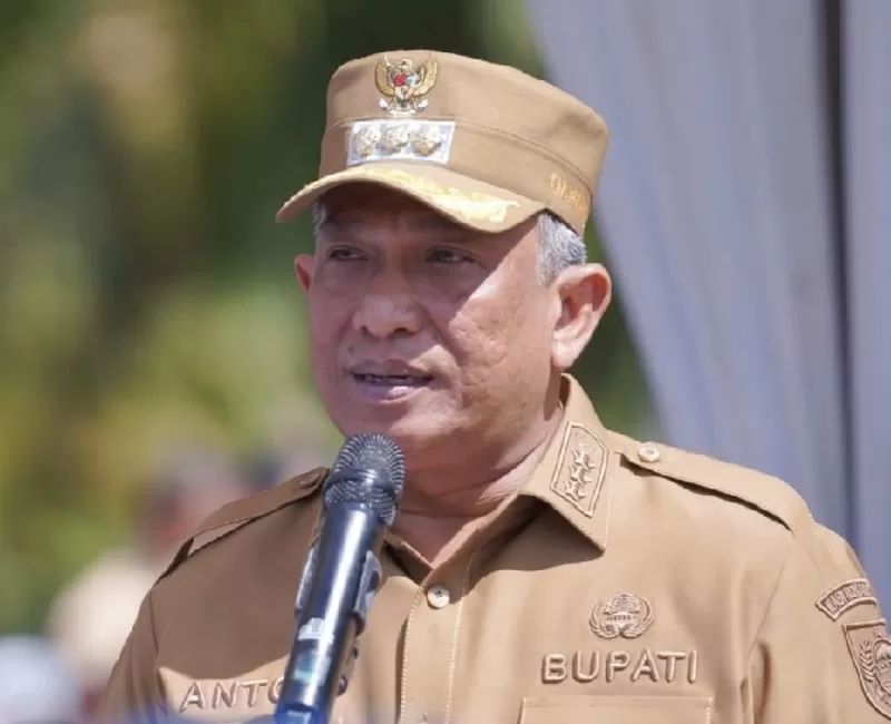 Antisipasi Musim Kemarau, Bupati Rohul Terbitkan SK Satgas Karhutla