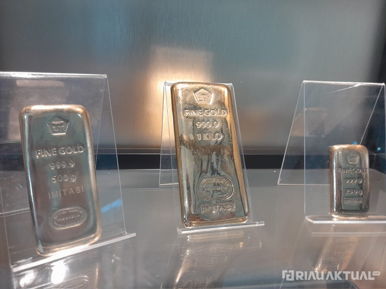 Harga Emas Antam Meroket, Sentuh Rp 2.383.000 per Gram