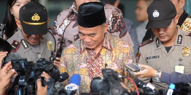 Mendikbud: Saya Lihat Gejala Memudarnya Rasa Hormat Murid pada Guru