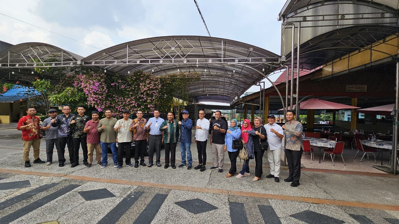 Imigrasi Pekanbaru Pererat Kerja Sama dengan PWI Riau melalui Silaturahmi