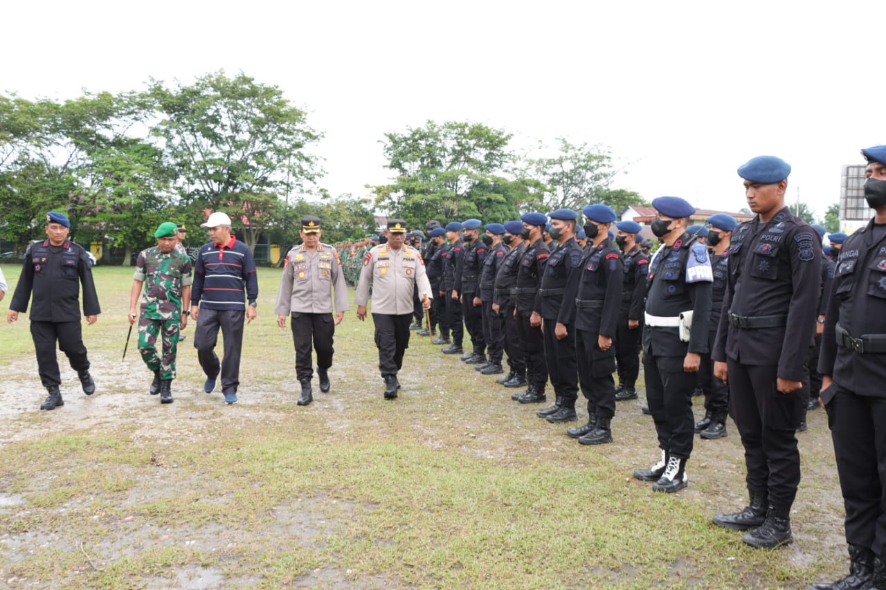 Kapolres Kampar Pimpin Apel Persiapan Pengamanan Fun Race Tour De Muara Takus 2022