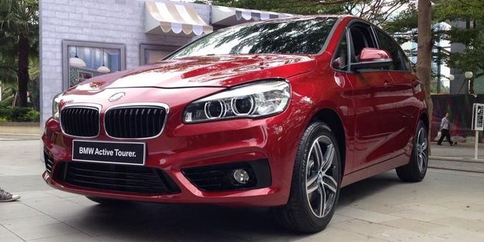 BMW Juga Punya MPV, tapi Sayang Tak Laku di Indonesia