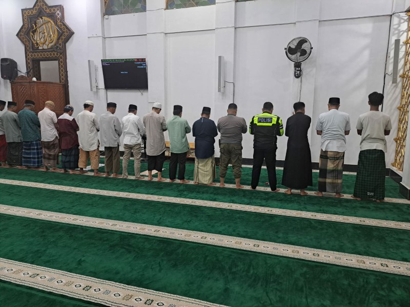 Satlantas Polres Kuansing Gelar Salat Subuh Berjamaah untuk Dukung Pilkada Damai 2024