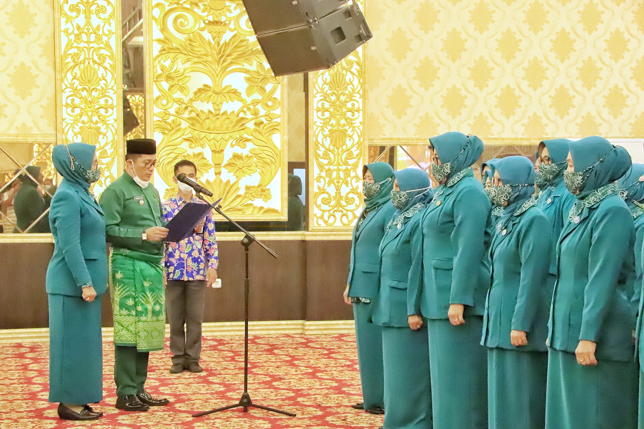 Bupati H.M Adil Lantik Pengurus TP-PKK Meranti Masa Bakti 2021-2024, 