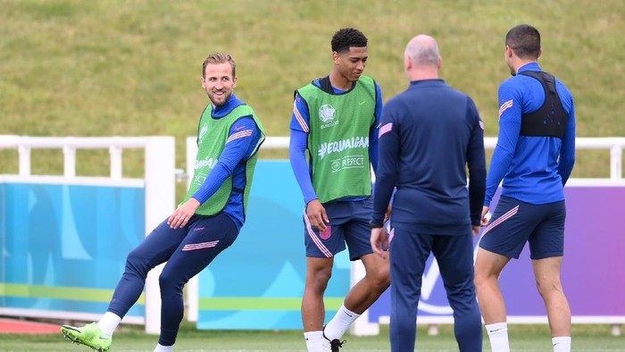 Modric Sebut Inggris Diuntungkan di Euro 2020