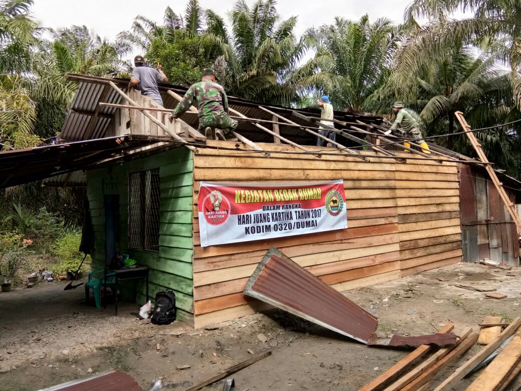 Tak Layak Huni, TNI AD Bedah Rumah Sohimah