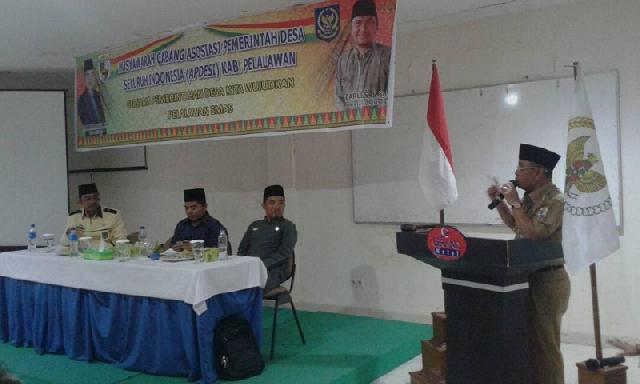 Bupati Minta APDESI Jadi Wadah Komunikasi Pemerintah Desa