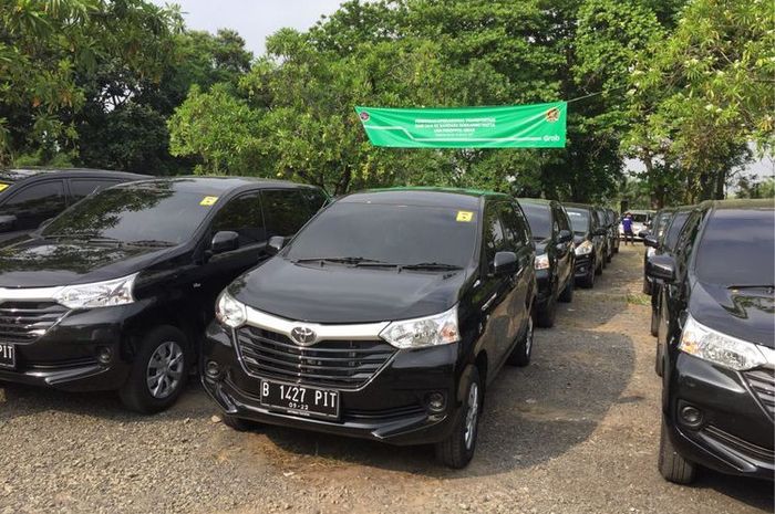 Ini dia Inti Aturan yang Memicu Driver Taksi Online Demo dan Merasa Rugi