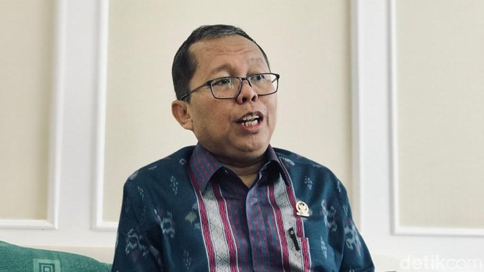 PPP Peringatkan Amien Rais yang Ungkit Cerita Firaun soal FPI