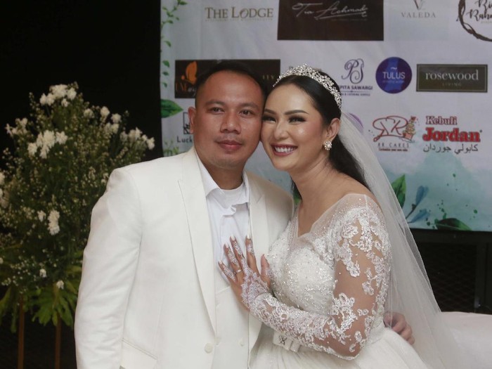Vicky Prasetyo Ngaku Hamili Pesinetron Hidayah usai Nikahi Kalina, Why?