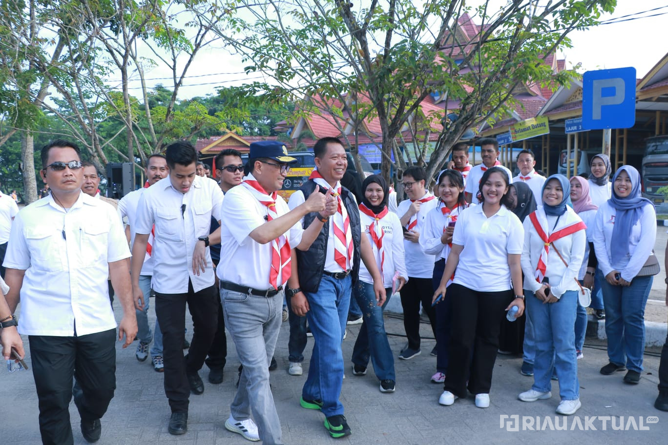 Pemko Pekanbaru Minta Perhatian Menhub Untuk Jaringan Transportasi dan Jalan