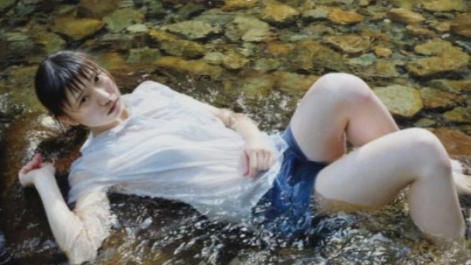 Misteri Identitas Wanita Cantik dalam Lukisan, Siapa Dia?