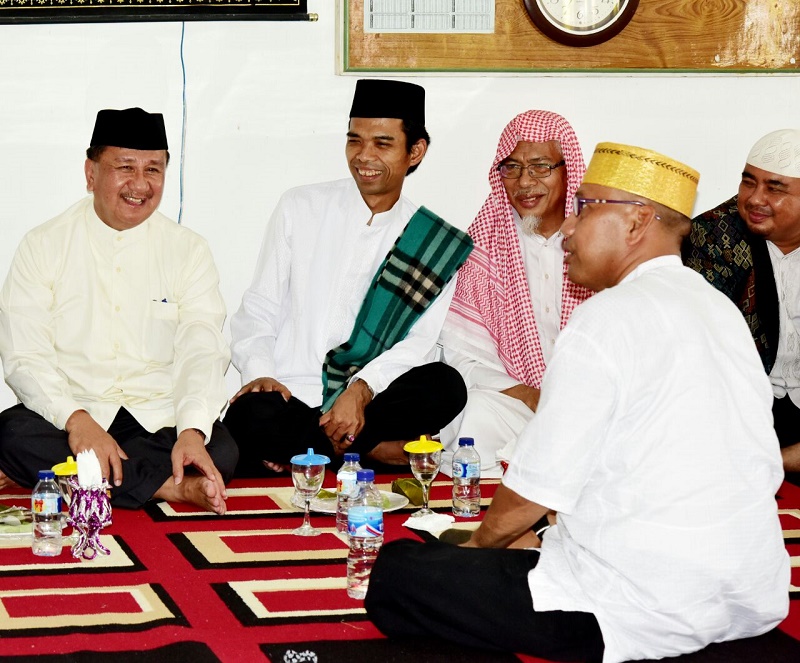 Gelar Ceramah di Inhil, ini Pesan Ustadz Somad