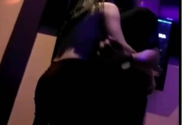 Heboh ! Video Remaja Putri Goyang Telanjang Dada