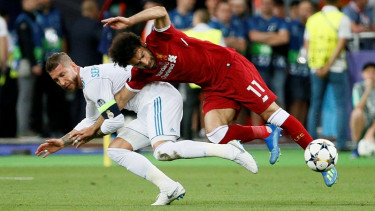 Ramos Ganti Nomor Telepon Gara-gara Cedera Mohamed Salah
