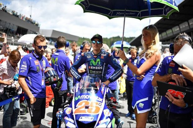 Vinales Gerutu Soal Motor Yamaha