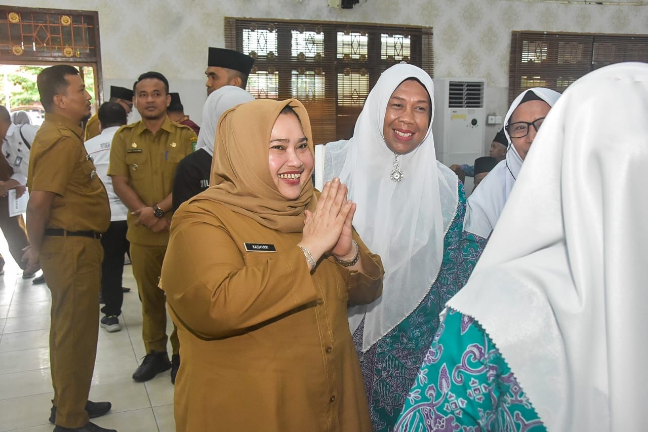 Tunaikan Ibadah, Bupati Kasmarni Harap 156 JCH Rayon Mandau Miliki Pengetahuan Cukup