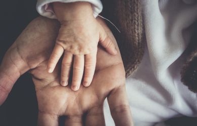 Berikut Kewajiban Seorang Laki-laki Kepada Ibunya Setelah Menikah