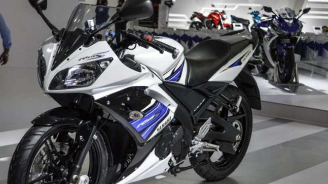 Ternyata Yamaha Setop Penjualan R15 Versi Lawas