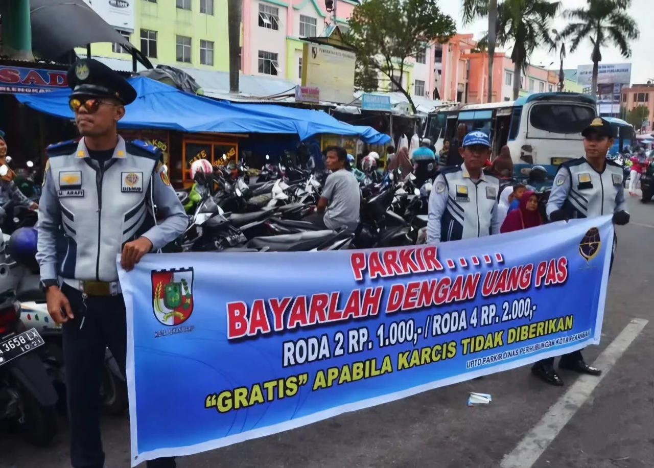 Wawako Pekanbaru Imbau Masyarakat Lapor Jika Jukir Kutip Tarif Lama