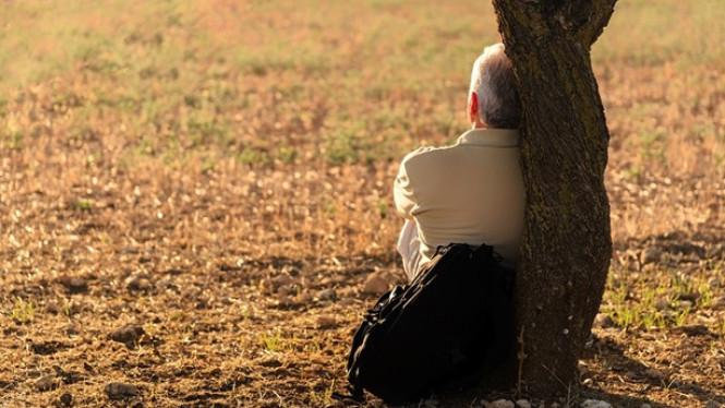 5 Cara Mengatasi Kesepian dalam Islam