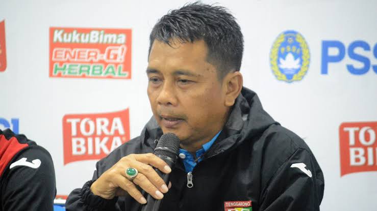 Welcome Jafri Satra, Head Coach PSPS Riau Gantikan Simon Pablo