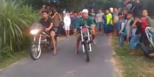 Video Seorang Kakek Ikut Dragrace, Netizen: Settingan Koplingnya Keren