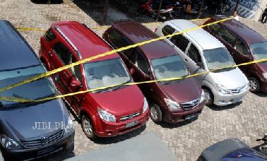 Kembali, Xenia Rental Dilarikan