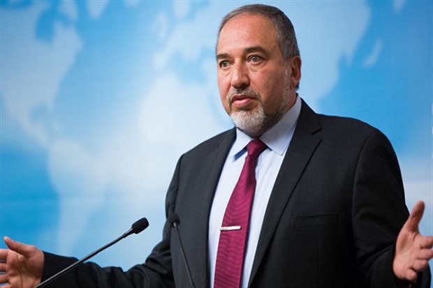 Lagi, Israel Ancam Respons S-300 Rusia jika Jet Tempurnya Ditembak