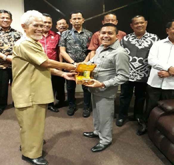 Ketua Komisi A DPRD Berharap, Sekolah Berbasis Komputer di Kuansing Dapat Terlaksana