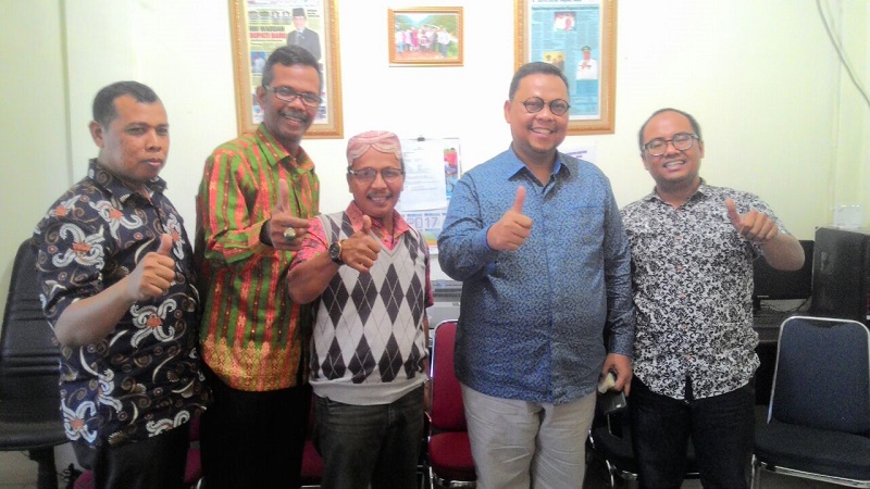 Menjelang Pilkada Inhil, Dua Petinggi PKB Sambangi Kantor Koran Harian yang Dikelola Julak Aqil