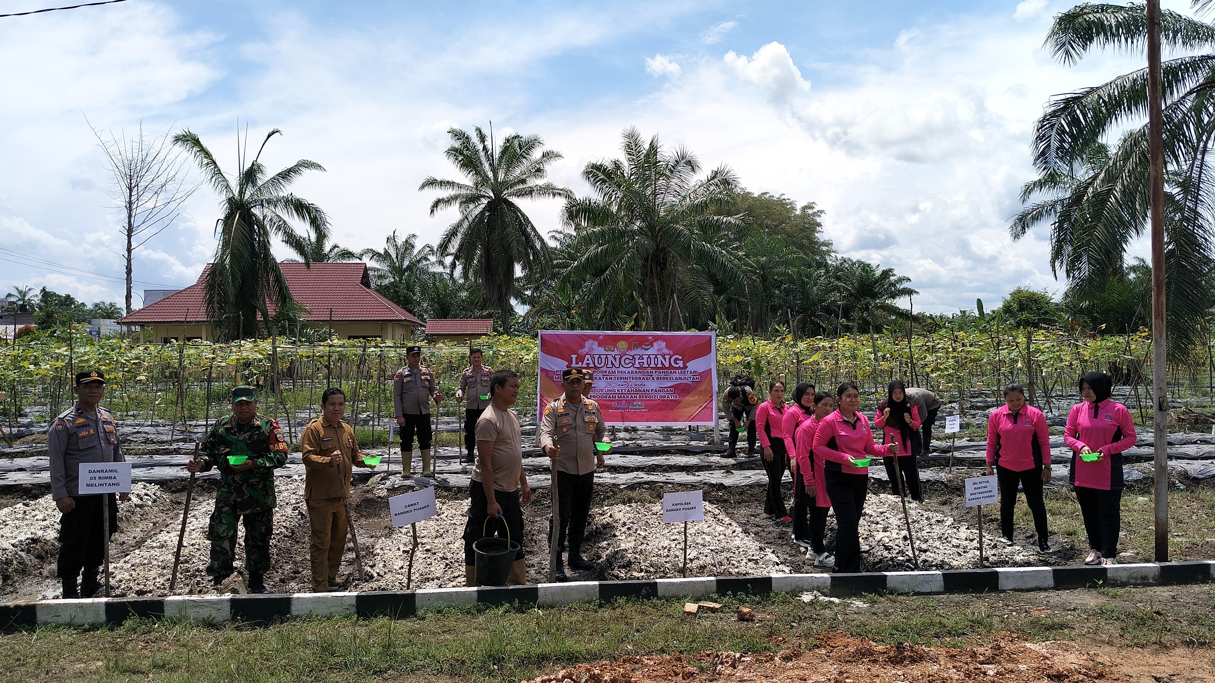 Polsek Bangko Pusako Gelar Zoom Meeting Launching Program Pekarangan Pangan Lestari