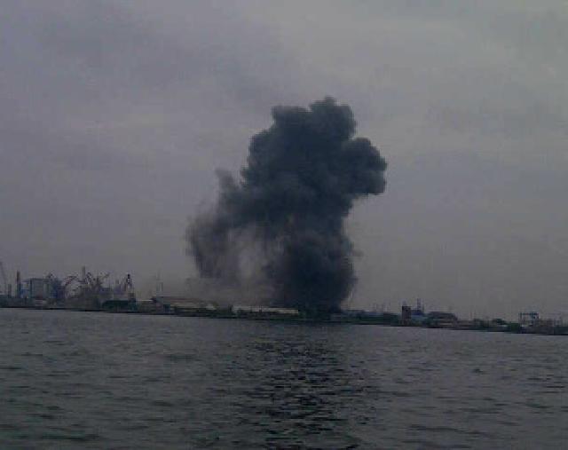 Karyawan Kapal Kaget Saat Ledakan di Gudang Amunisi TNI AL Tanjung Priok
