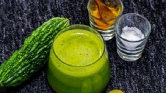Jus Pare Ampuh Sembuhkan Diabetes dan Turunkan Berat Badan