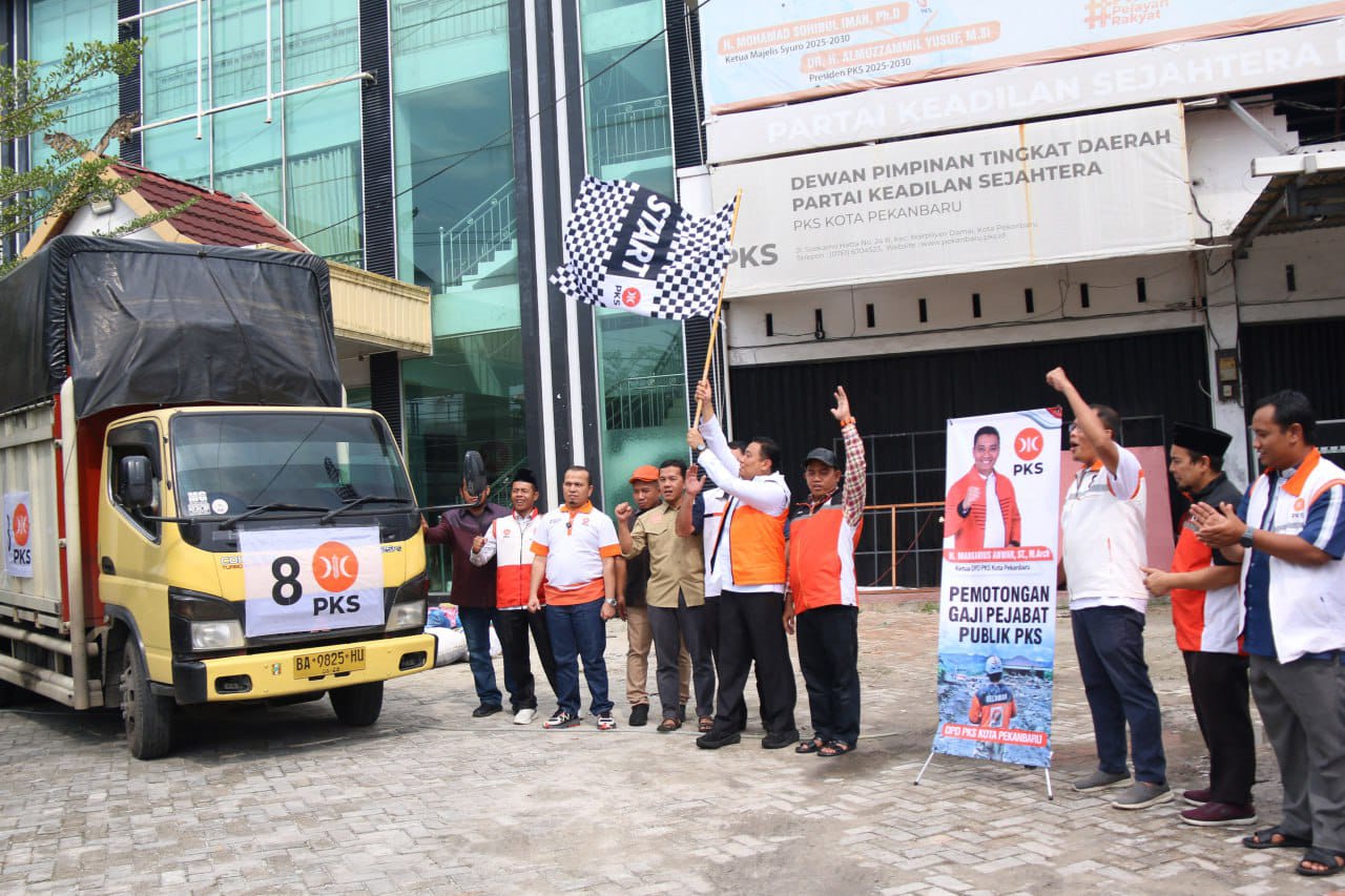 Pejabat Publik PKS Pekanbaru Potong Gaji untuk Korban Bencana Sumatera