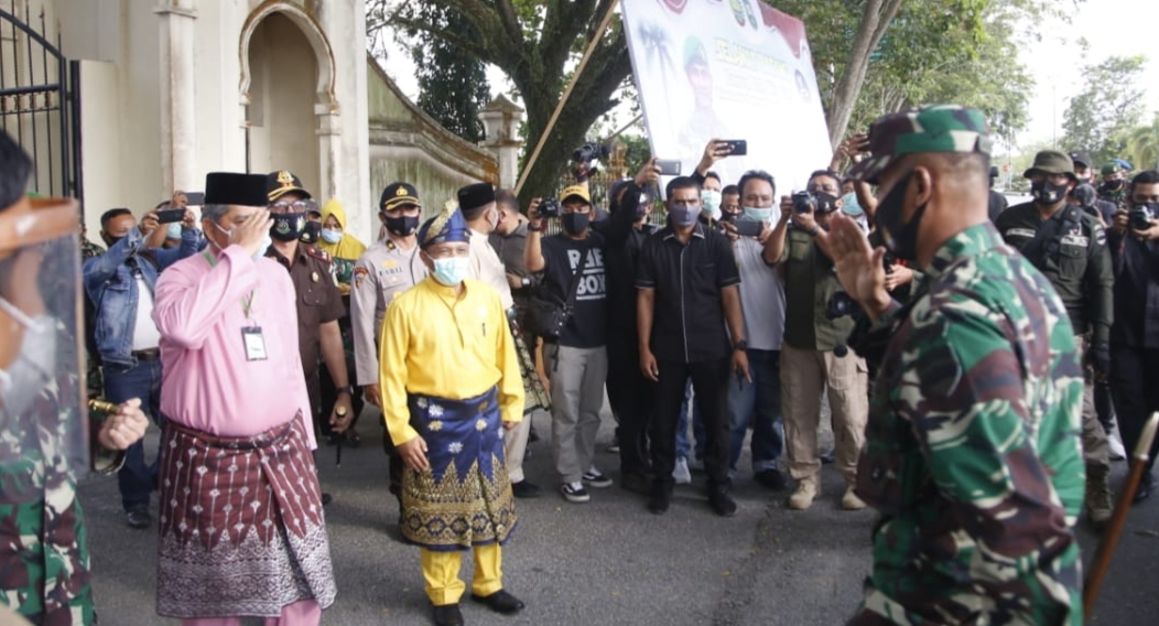 Berkunjung ke Siak, Danrem 031/WB Brigjen TNI M Syech Ismed: Saya Dan Pak Alfedri Sudah Berteman Lama