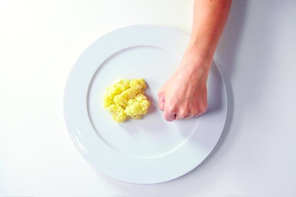 Cukup Pakai Tangan, Ini Cara Mudah Takar Porsi Makanan yang Tepat