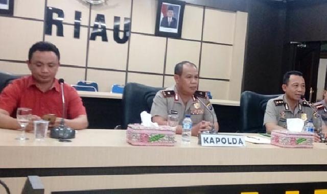 Ini Pembelaan Polda Riau Terkait Foto 