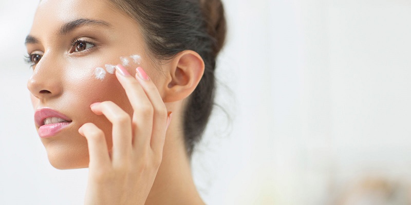 Dalam Hitungan Menit, Bahan Alami Ini Kecilkan Pori-Pori Wajah