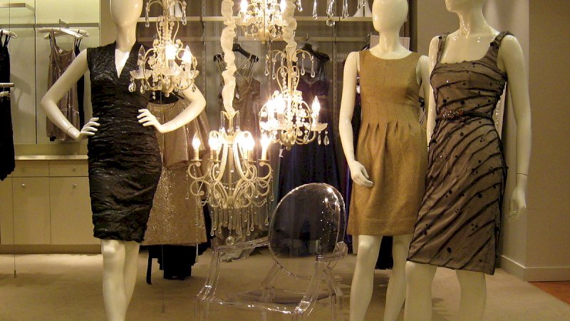 Karena Mirip Berhala dan Picu Pikiran Ngeres, Penggunaan Manekin Resmi Dilarang