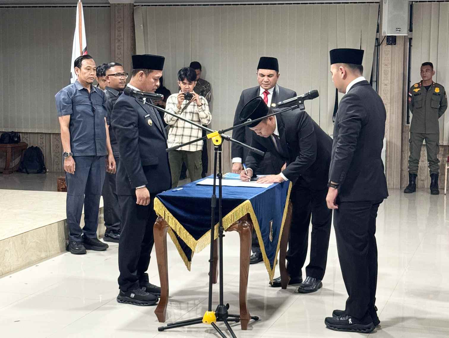 Wako Agung Lantik Pejabat Eselon III, Firman Hadi Jabat Kabag Umum