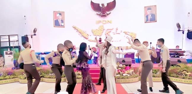 Bikin Halal Bihalal Sambil Dangdutan, IPW Desak Rektor IPDN Dicopot